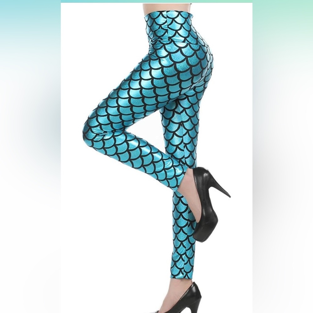 NEW! Zimu mermaid leggings. Metallic blue/black fitted leggings. Size small.